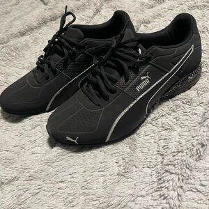 PUMA Cell Curin Running shoes Men’s size 9.5